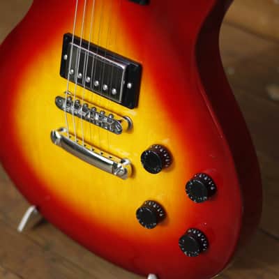 Peavey SC-2 Cherry Burst image 5