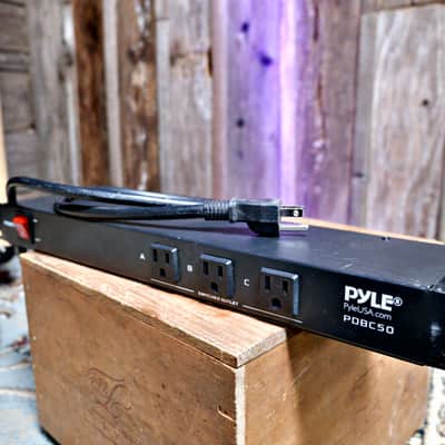 Pyle PDBC50 19" Rackmount Power Supply image 5