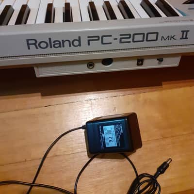 Roland PC-200 MKII - 49-Key MIDI Keyboard Controller image 2