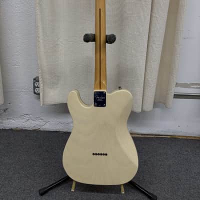 1999 Blonde Fender American Deluxe Telecaster - 3 Pickups - Rosewood Neck image 6