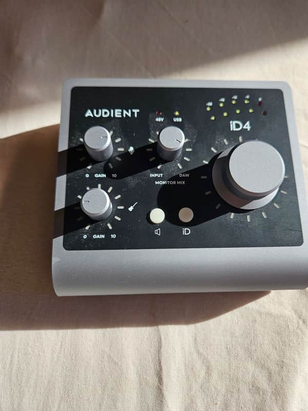 Audient iD4 MKII USB-C Audio Interface