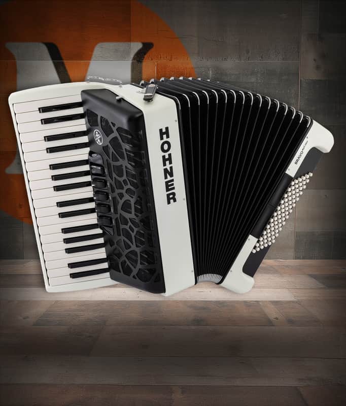 Hohner Bravo MyColor Chromatic 72 Bass Piano Accordion - Day Pure White (BR72-PW) image 1
