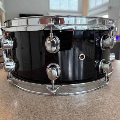 Mapex Black Panther - BPCM3605UMB - 13" x 6" Maple Snare Drum, Cherry Outer Ply image 4