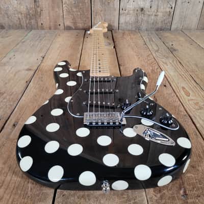 Fender Buddy Guy Stratocaster 2021 - Black and White Polka Dot image 9