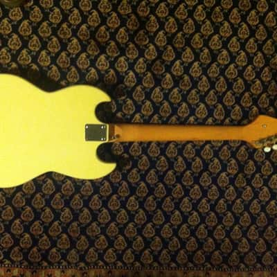 Teisco SG 1970's Cream image 3