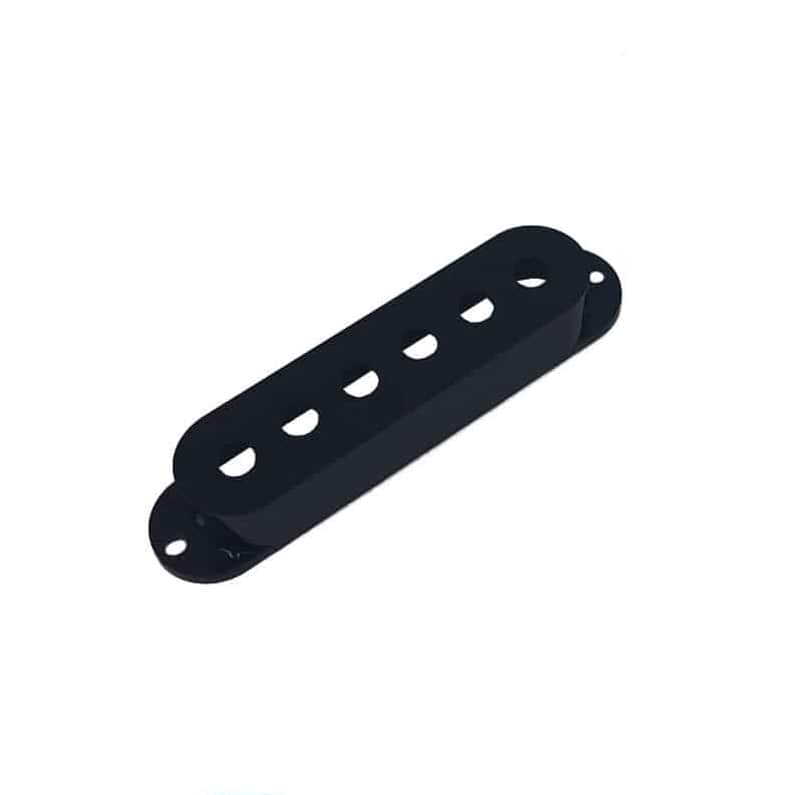 Solo Pro Single Coil Pickup Covers - Black---black image 1
