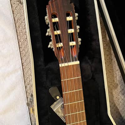Manuel Rodriguez C 1990 - Solid Spruce Top, Solid Rosewood Back Sides and Fret Boars Ebony Headstock image 3