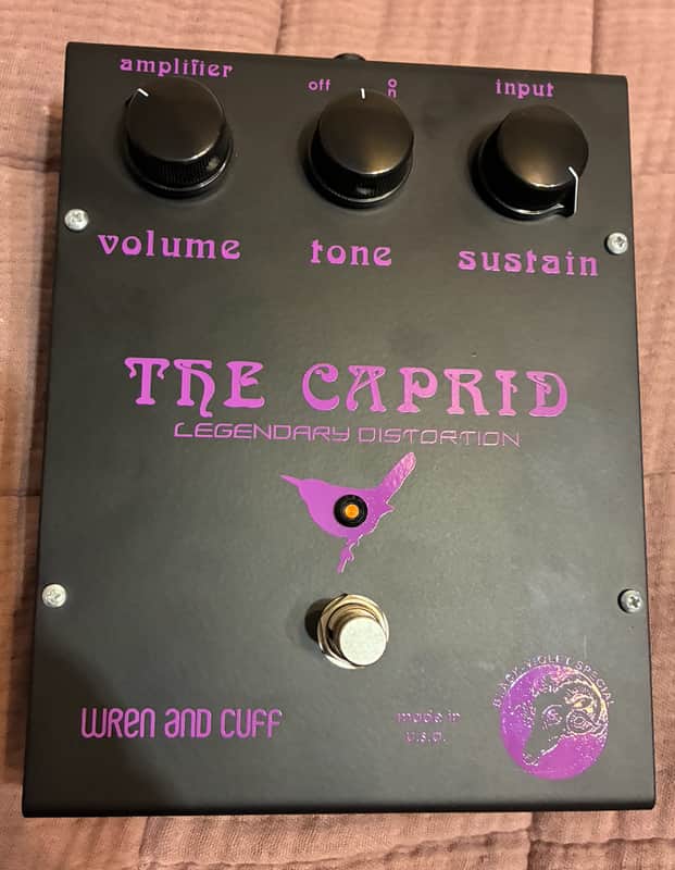 Wren and Cuff Black-Violet Caprid OG