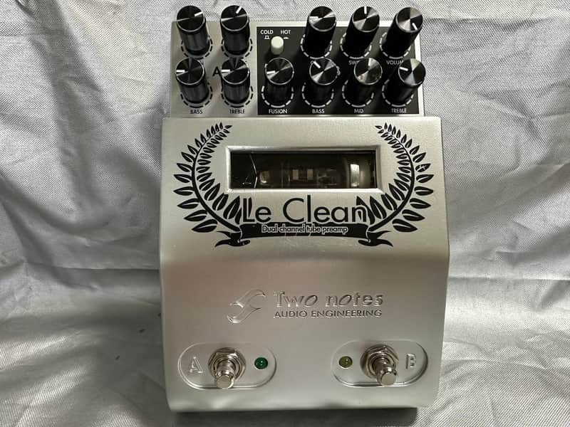 Two Notes Le Clean Dual Channel Tube Preamp 2010s - Silver image 1