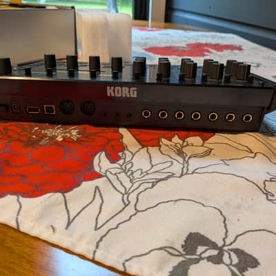 Korg Drumlogue Hybrid Drum Machine 2022 - Present - Black image 3