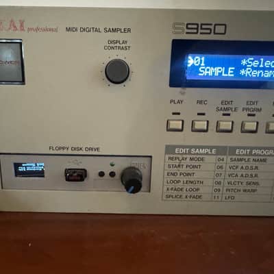Akai S950 MIDI Digital Sampler 1988 - White image 6