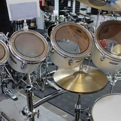 Yamaha 9000 Series Drum Set 13/14/15/18/24 1970s White image 10