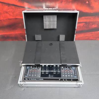 Native Instruments TRAKTOR KONTROL S1 MK1 DJ Controller (Westminster, CA) image 3