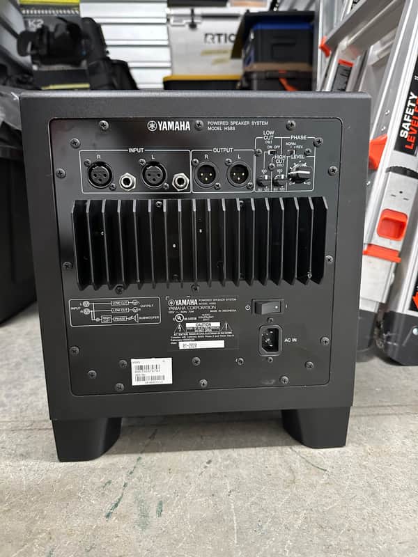Yamaha HS8S Powered Subwoofer 2010s - Black image 1