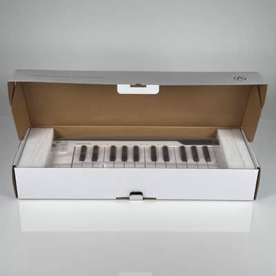 Arturia Microlab Smart MIDI Keyboard Controller image 8