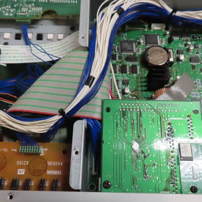 YAMAHA 2001 MOTIF 6 CLASSIC SYNTHESIZETR WORKSTATION MAX SAMPLE RAM 65MB  TECH SERVIVED CLEAN! image 20