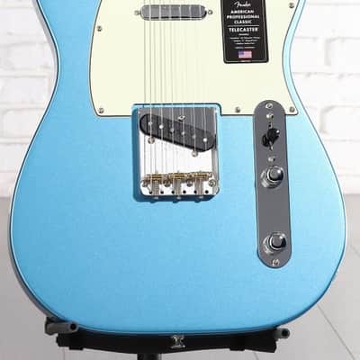 Fender American Professional Classic Telecaster Electric Guitar - Faded Lake Placid Blue (TeleAPCMLPBd1) image 4