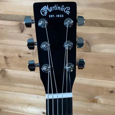 Martin 000CJR-10E Acoustic Guitar - Natural image 3