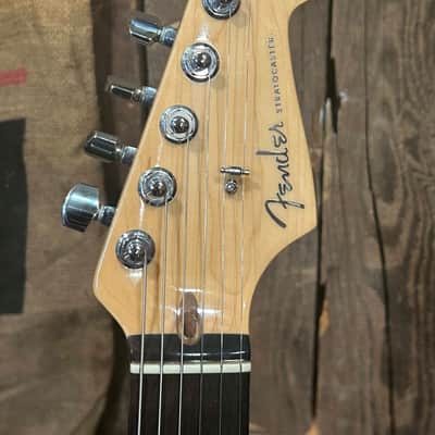 Fender American Deluxe Stratocaster with Rosewood Fretboard 2002 - Aged Cherry Burst image 7