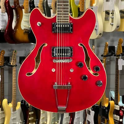 Washburn Hb 30 Red image 1