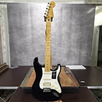 Fender Player II Stratocaster HSS 2024 - Present - Black image 1