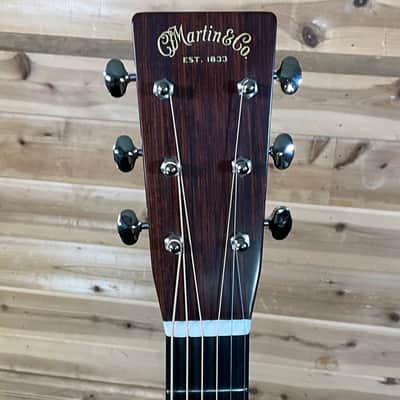 Immagine Martin D-28 Authentic 1937 VTS Acoustic Guitar - Natural - 3