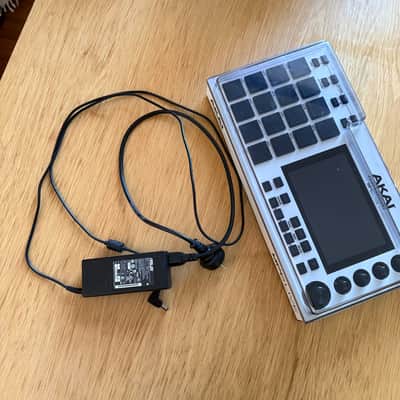 Akai MPC Live [white skin] image 9