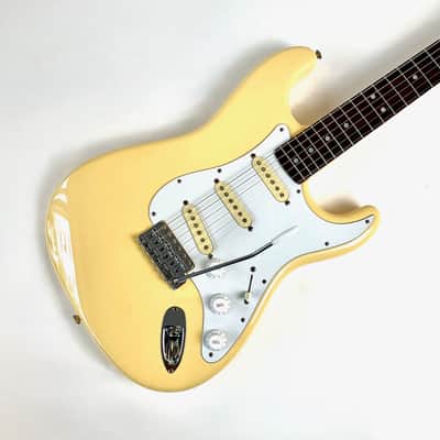 Fender Stratocaster ST-72 Vintage White 2010-2011 made in Japan image 3