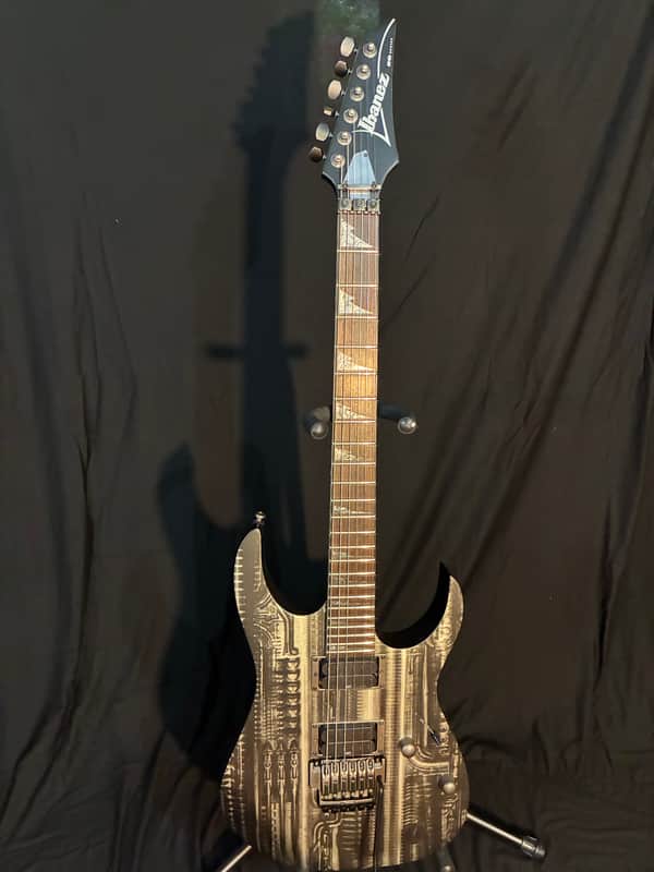 2005 Ibanez RGTHRG1 H.R. Giger "NY City XIX" - Neck-Thru, Edge Pro II - Period Ibanez Hardshell Case