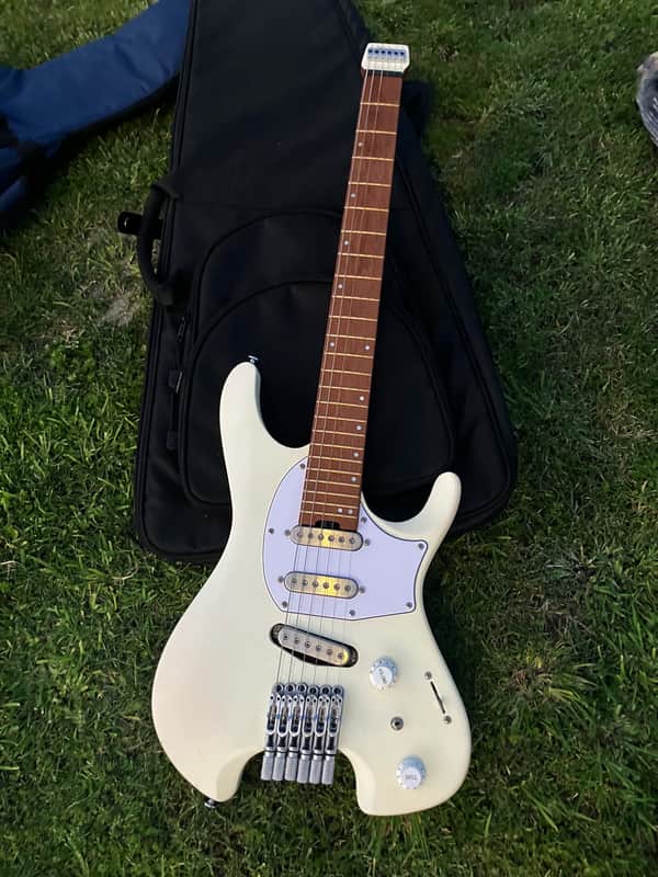 Ibanez ICHI10-VWM Ichika Nito Signature Quest 2021 - Vintage White Matte image 1