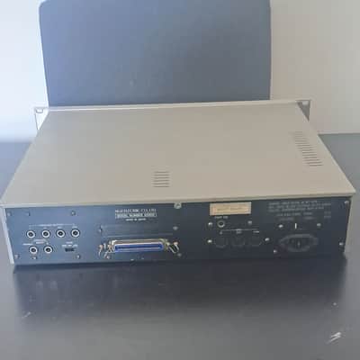 Akai S2800 MIDI Stereo Digital Sampler 1992 - White image 8