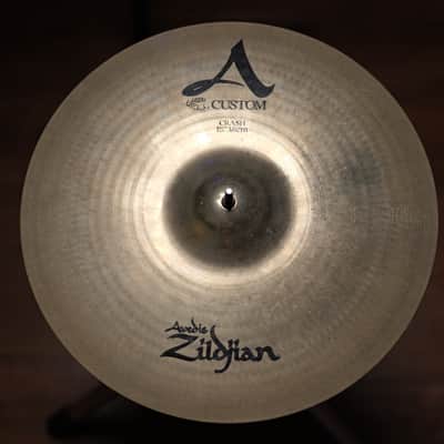 Zildjian 15" A Custom Crash Cymbal mid 90s image 1