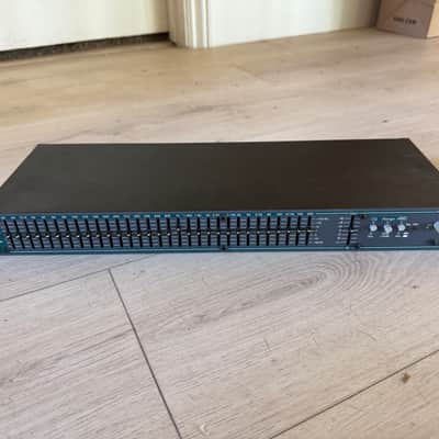 Ashly MQX 1310 31-Band Graphic Equalizer Rack Unit image 2