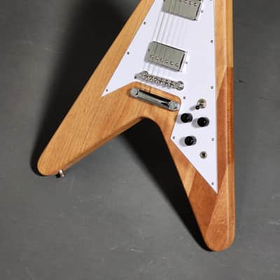 Vintage Strings Flying V - Soild Mahogany 2020's - Natural Matt image 2