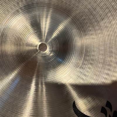Zildjian 16" A Series Thin Crash Cymbal 2013 - Present - Traditional image 7