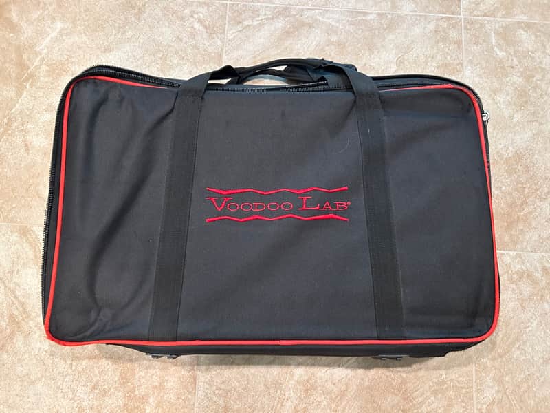 Voodoo Lab Dingbat Medium Pedalboard with Case image 1