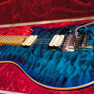 EVH Wolfgang Special 2021 - Blue Clorine Burst image 4