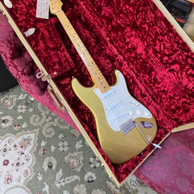Fender American Vintage '57 Stratocaster 1998 - 1999 - Aztec Gold image 1