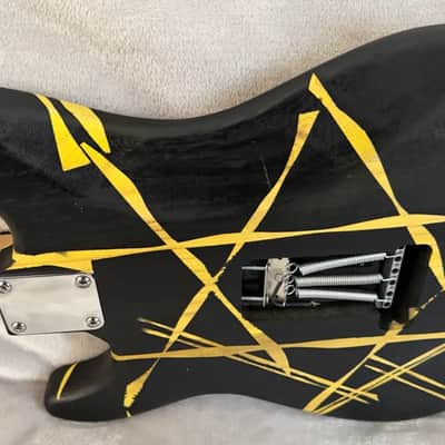 Unbranded Pre-Owned- EVH Style Electric Guitar Hand Made 2026 - Nitro image 5