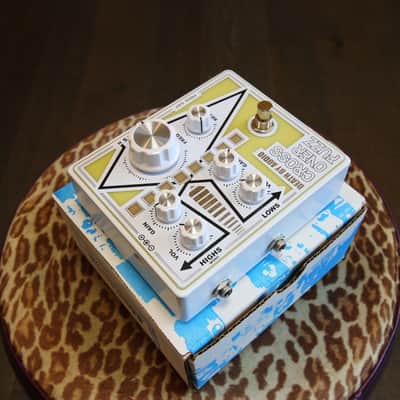 Death By Audio Crossover Fuzz Limited Edition - Reverb Exclusive 2025 - White image 4