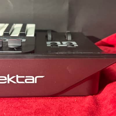 Nektar Panorama T4 49-Key USB MIDI / DAW Controller Keyboard 2018 - 2021 - Black image 9