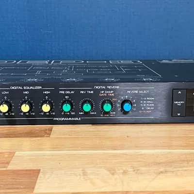 Roland DEP-3 - Gearspace