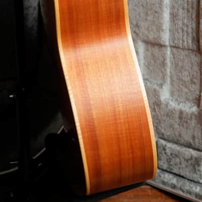 Lowden F-35c Redwood/Tasmanian Blackwood Acoustic Guitar Pre-Owned image 11