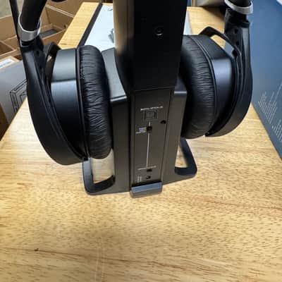 Sennheiser RS 195 Wireless Headphone System 2010s - Black image 2