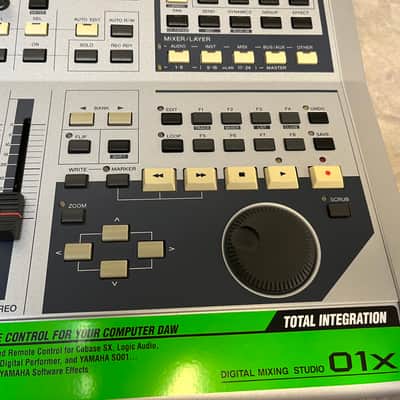 YAMAHA 01X "DIGITAL MIXING STUDIO" - w/ BAG - BEAUTIFUL image 5