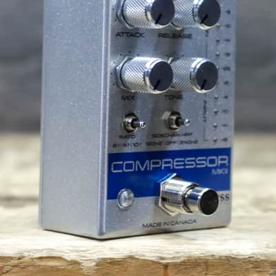 Empress Effects Compressor MkII Analog Compressor Silver Sparkle Effect Pedal image 3