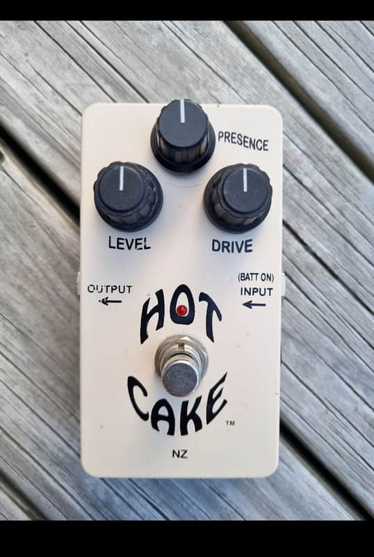 Crowther Hot Cake Overdrive | Reverb Canada