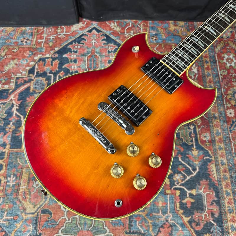 Yamaha SG-700 | Reverb Canada