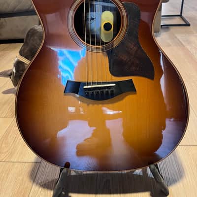 Taylor 714ce V-Class  2018 - Sunburst image 2