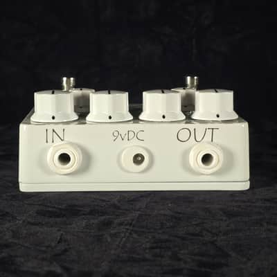 68 Pedals King of Clone Dual Overdrive Distortion Boost Pedal Tesi Custom Shop-Glow in the Dark Alien Head image 7
